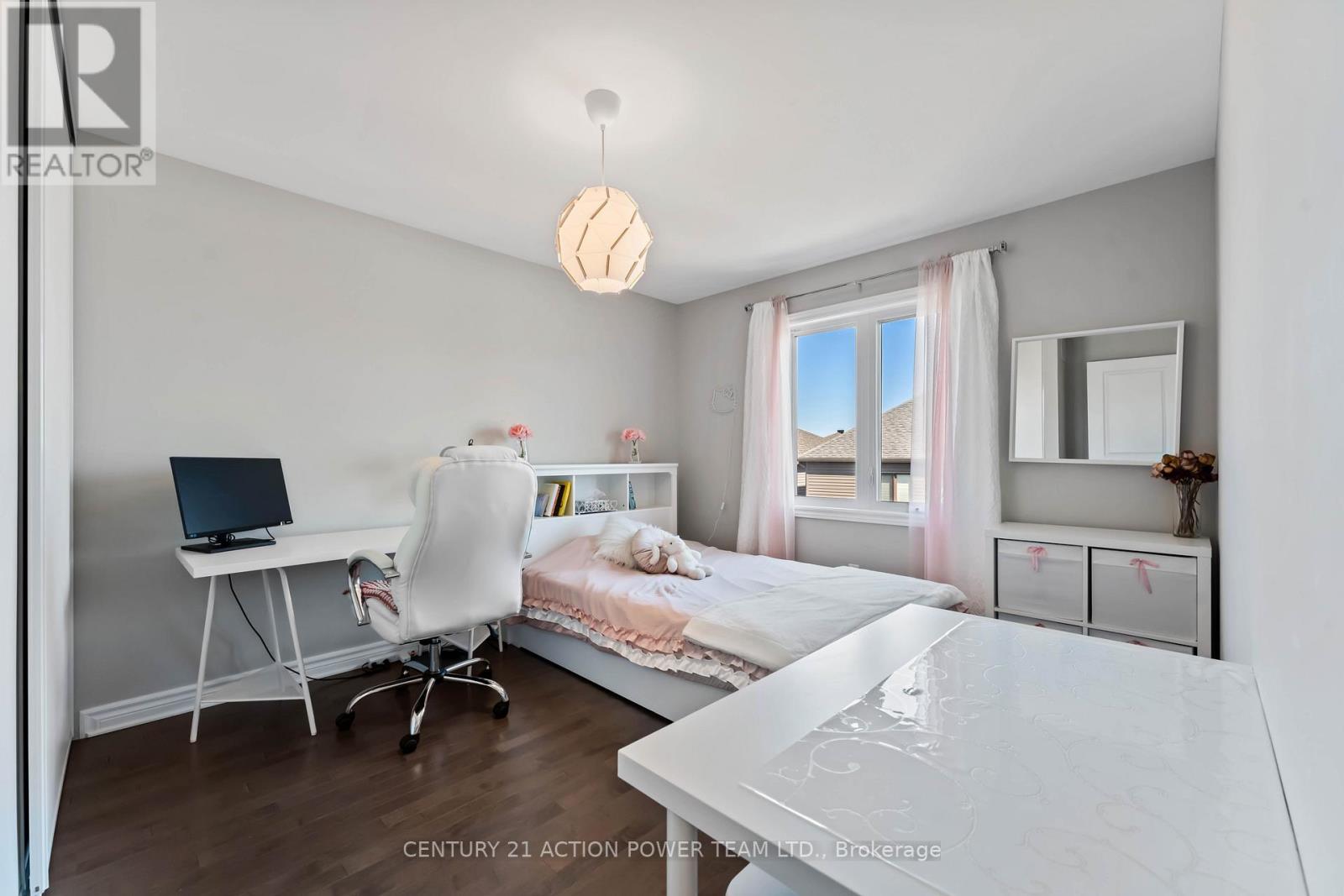 54 Malachigan Crescent, Ottawa, Ontario  K4A 1G6 - Photo 23 - X12409200