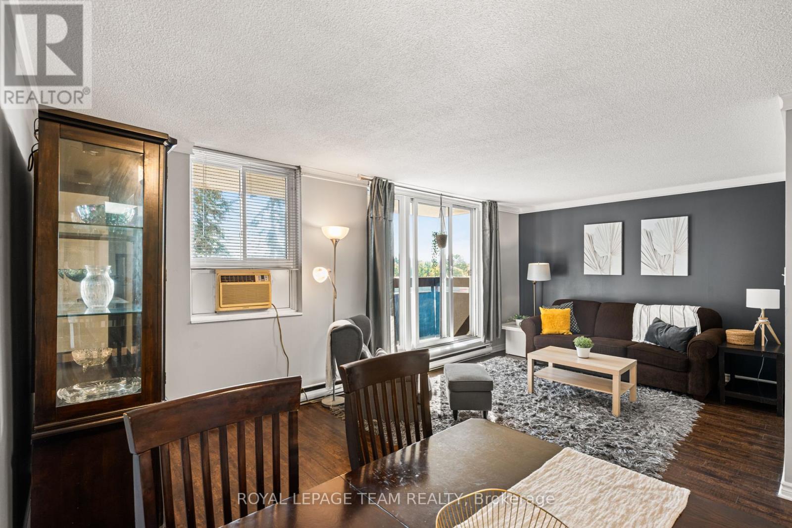 316 - 2000 Jasmine Crescent, Ottawa, Ontario  K1J 8K4 - Photo 12 - X12409214