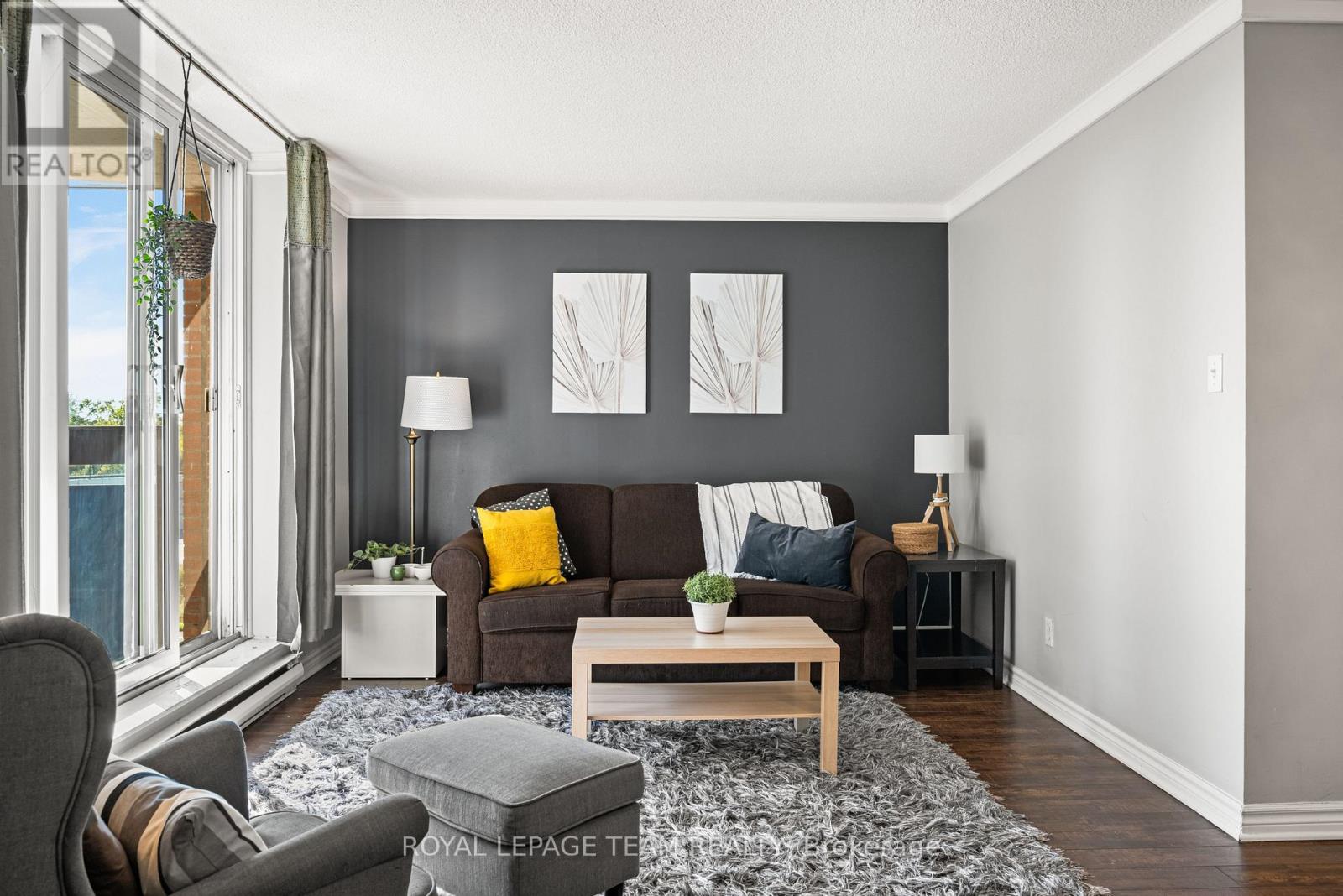 316 - 2000 Jasmine Crescent, Ottawa, Ontario  K1J 8K4 - Photo 18 - X12409214