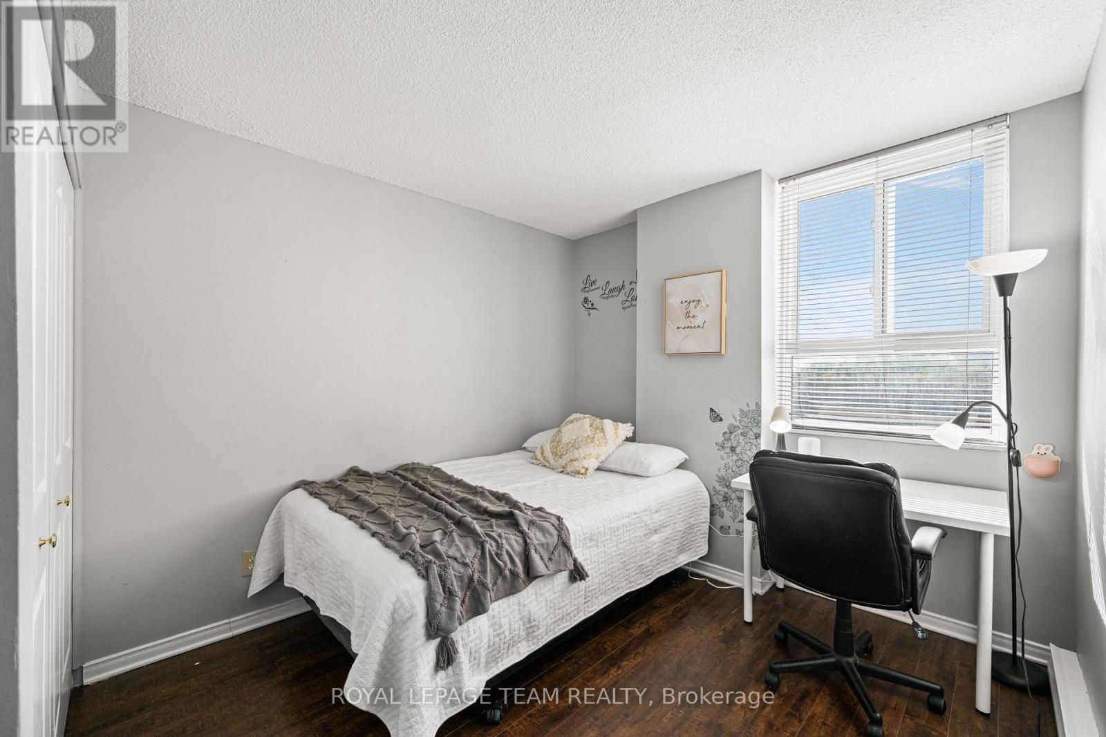 316 - 2000 Jasmine Crescent, Ottawa, Ontario  K1J 8K4 - Photo 30 - X12409214