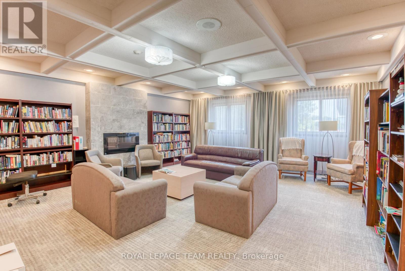 2006 - 1195 Richmond Road, Ottawa, Ontario  K2B 8E4 - Photo 6 - X12409224