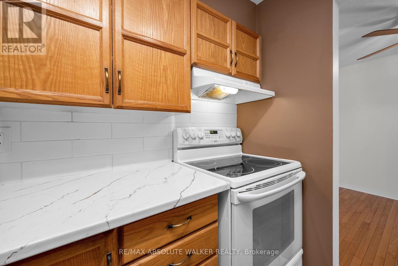 108 - 500 Canteval Terrace, Ottawa, Ontario  K4A 2C8 - Photo 11 - X12409235