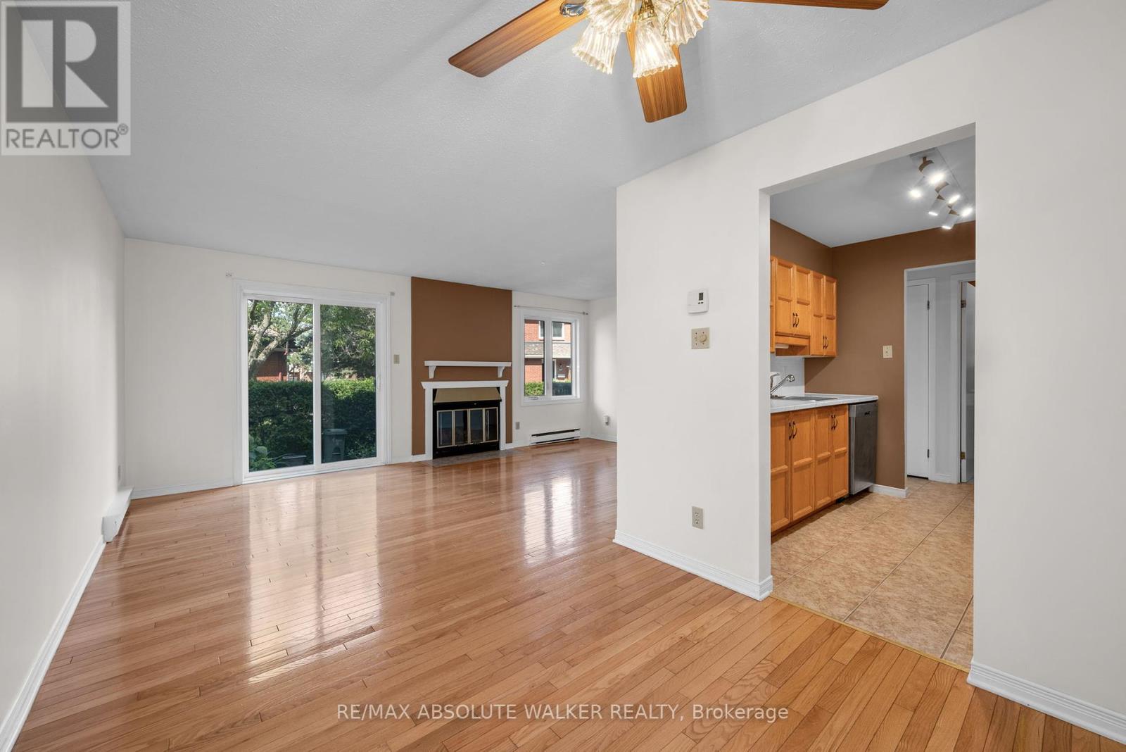108 - 500 Canteval Terrace, Ottawa, Ontario  K4A 2C8 - Photo 8 - X12409235