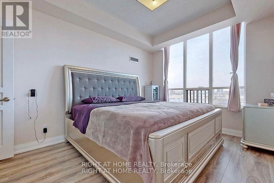 817 - 350 Red Maple Road, Richmond Hill, Ontario  L4C 0T5 - Photo 15 - N12408917