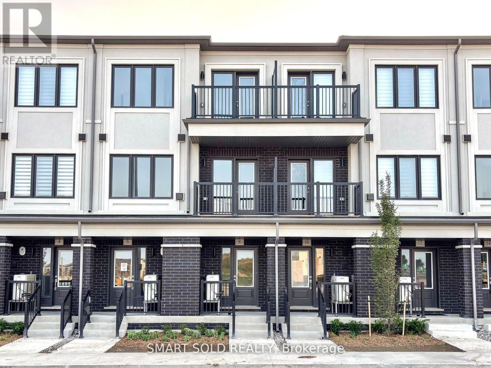 8 MATAWIN LANE, Richmond Hill, Ontario
