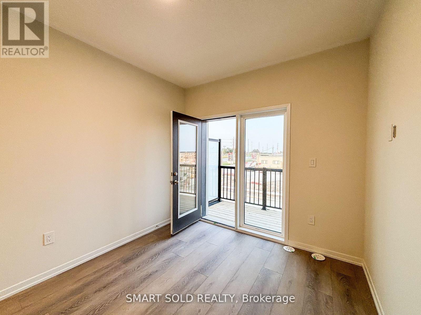 8 Matawin Lane, Richmond Hill, Ontario  L4B 0H8 - Photo 22 - N12408929