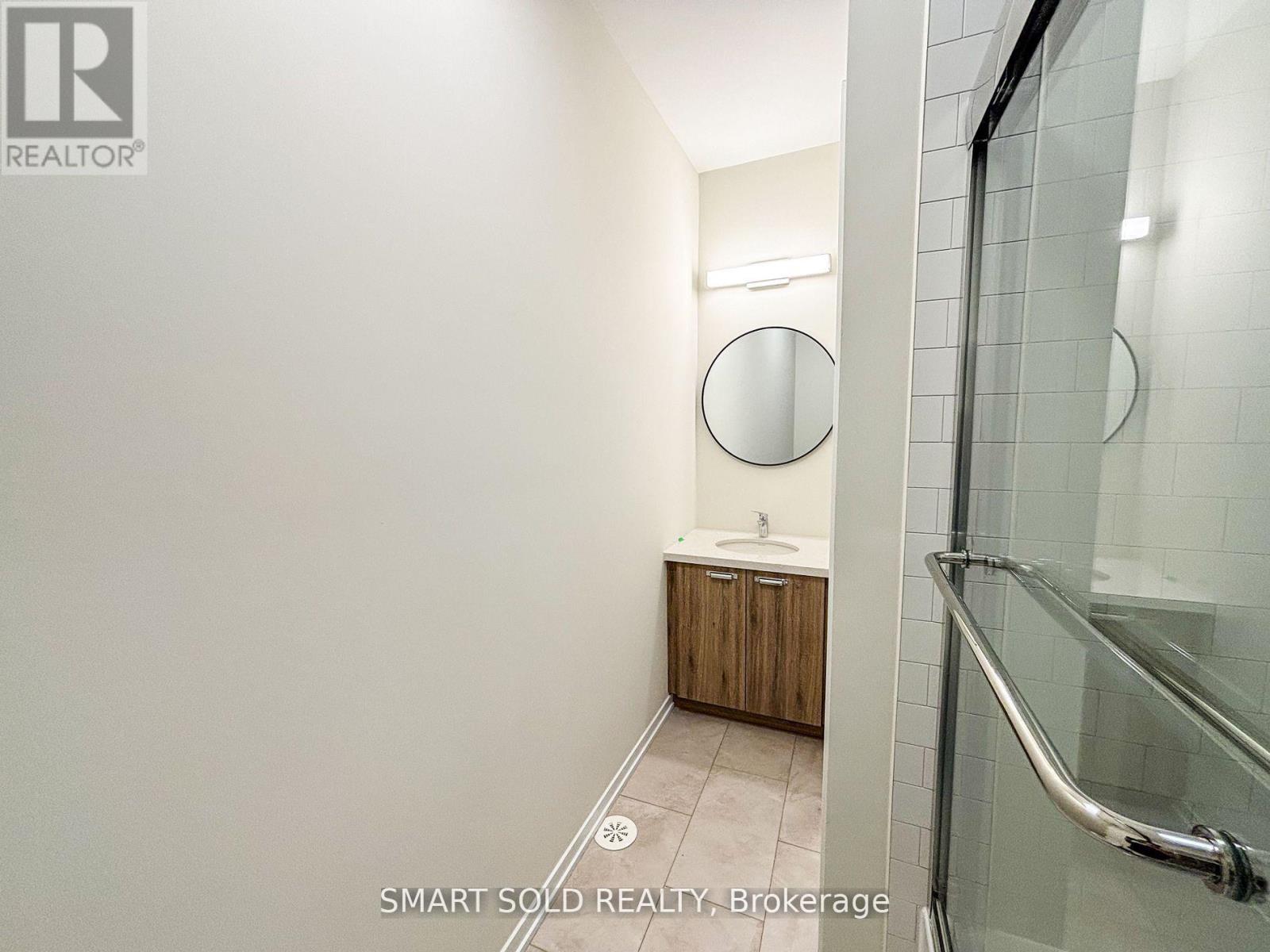 8 Matawin Lane, Richmond Hill, Ontario  L4B 0H8 - Photo 28 - N12408929