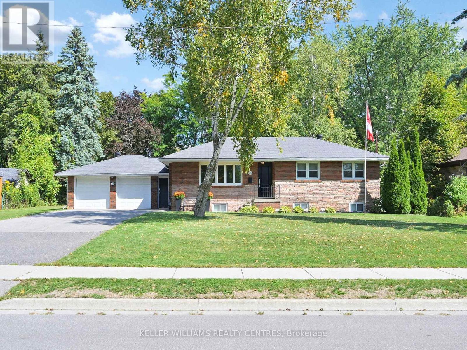 128 MAYTREE AVENUE, Whitchurch-Stouffville, Ontario
