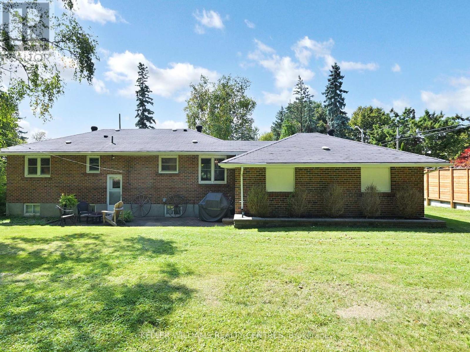 128 Maytree Avenue, Whitchurch-Stouffville, Ontario  L4A 1G2 - Photo 23 - N12408987