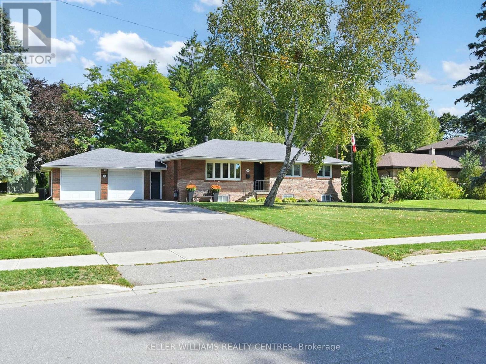 128 Maytree Avenue, Whitchurch-Stouffville, Ontario  L4A 1G2 - Photo 35 - N12408987