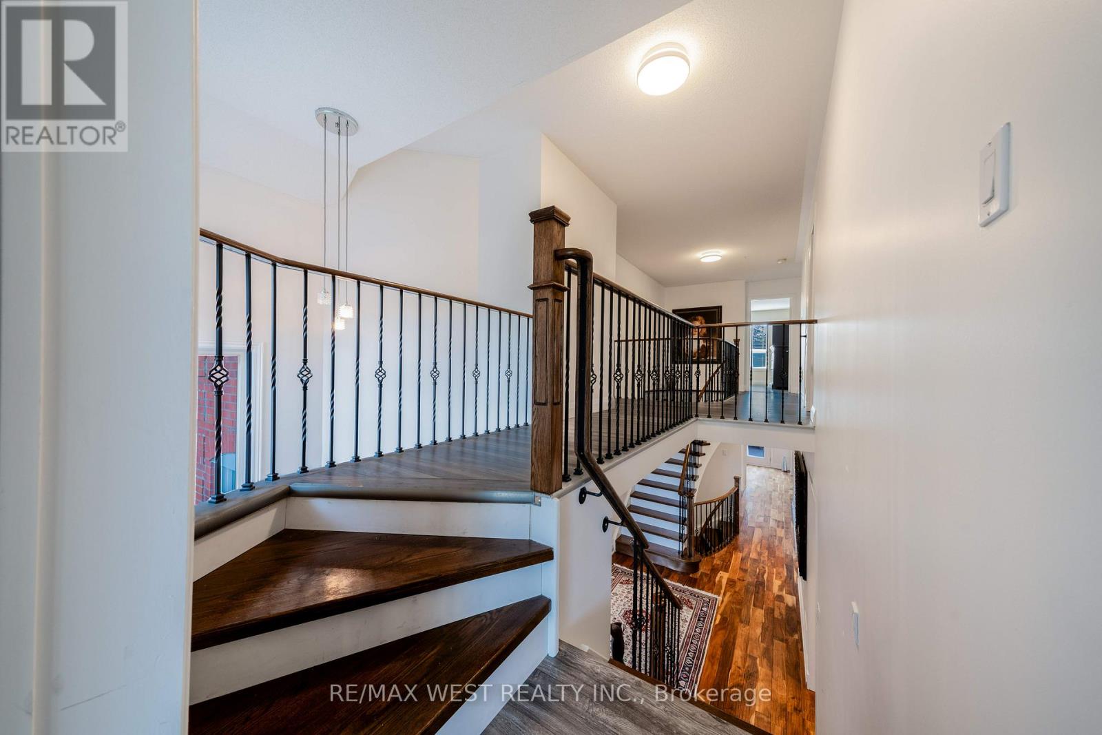 62 Briardale Place, Aurora, Ontario  L4G 6M4 - Photo 26 - N12409028
