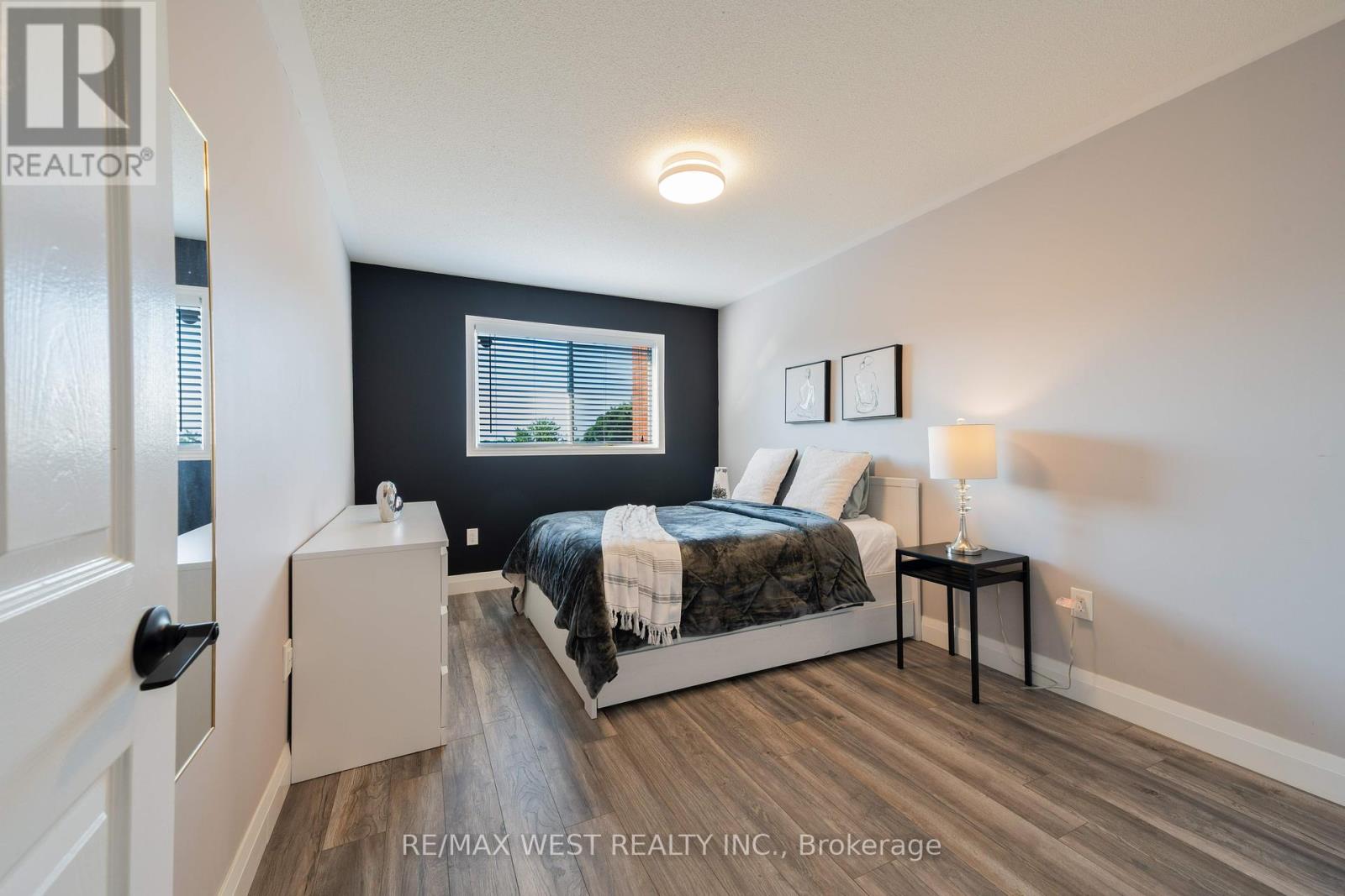 62 Briardale Place, Aurora, Ontario  L4G 6M4 - Photo 31 - N12409028