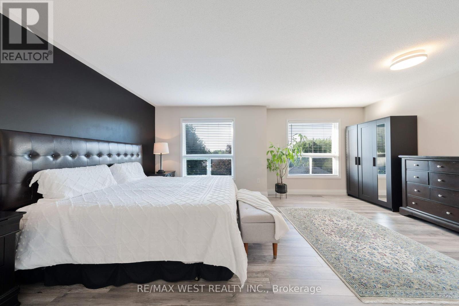 62 Briardale Place, Aurora, Ontario  L4G 6M4 - Photo 33 - N12409028