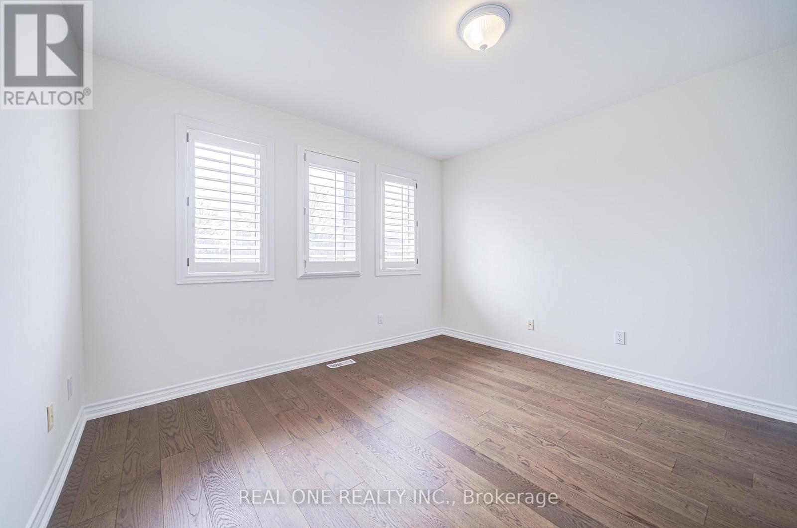 27 Binscarth Crescent, Vaughan, Ontario  L4J 4S4 - Photo 37 - N12409040