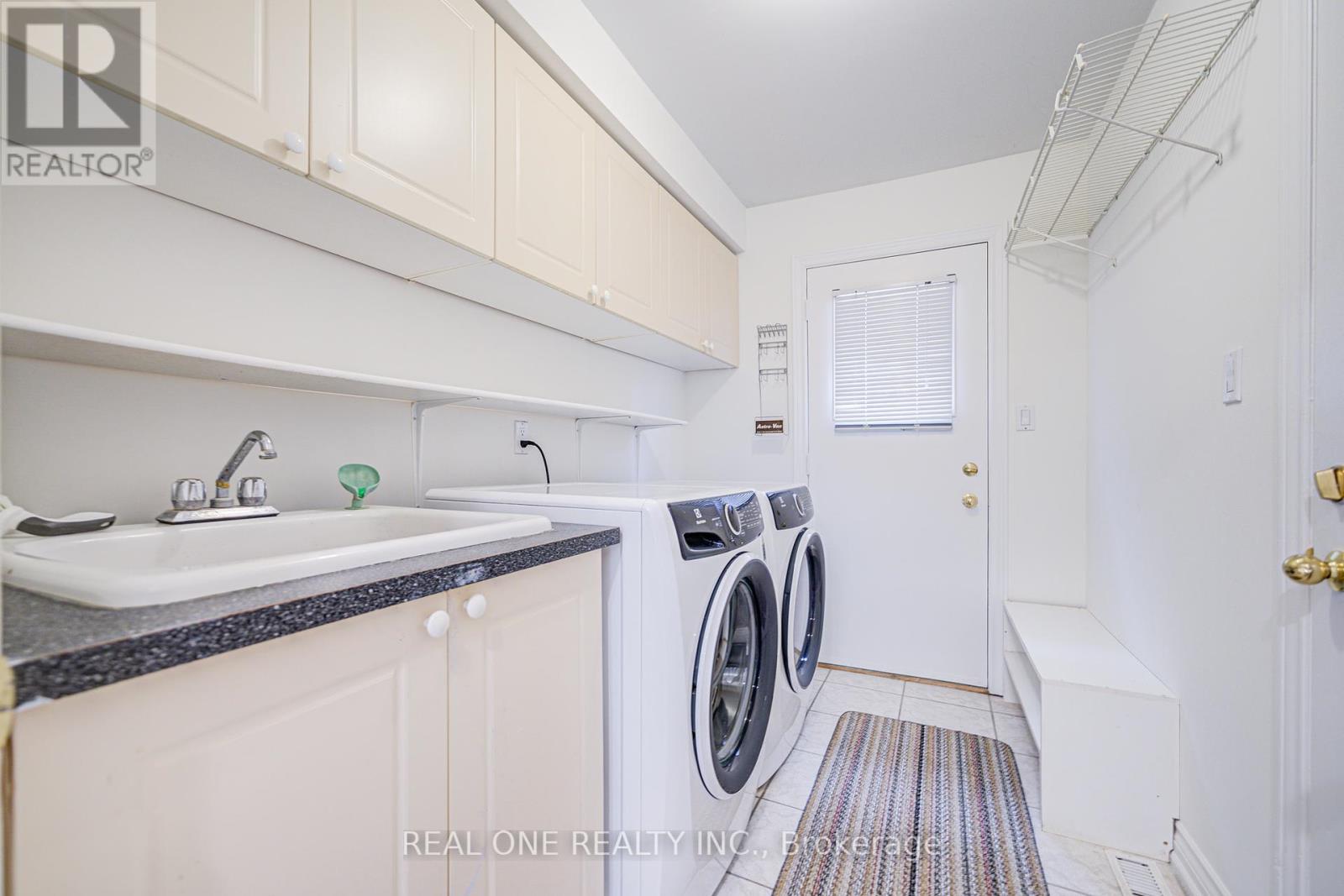 27 Binscarth Crescent, Vaughan, Ontario  L4J 4S4 - Photo 46 - N12409040