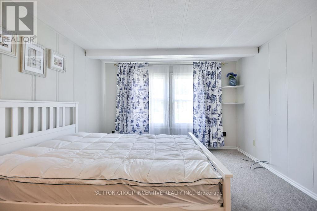 118 Linden Lane, Innisfil, Ontario  L9S 1N3 - Photo 20 - N12409042