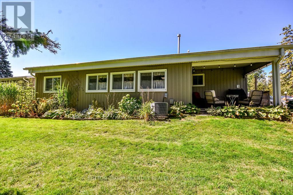 118 Linden Lane, Innisfil, Ontario  L9S 1N3 - Photo 39 - N12409042