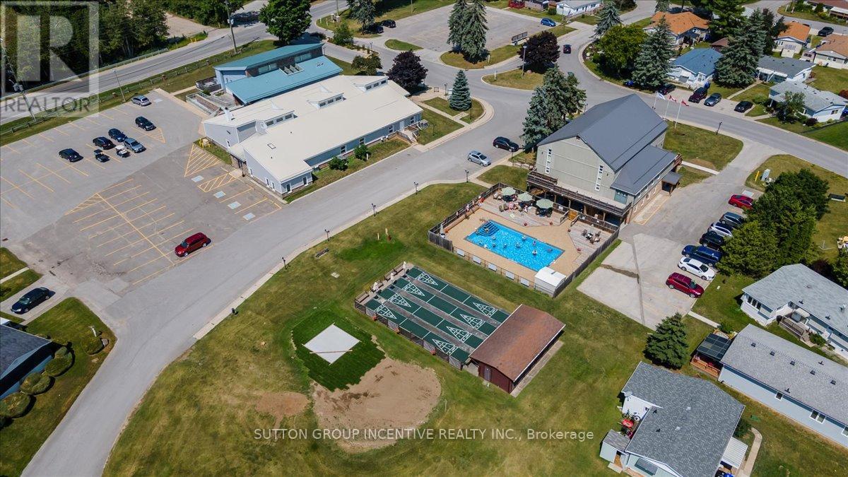 118 Linden Lane, Innisfil, Ontario  L9S 1N3 - Photo 42 - N12409042