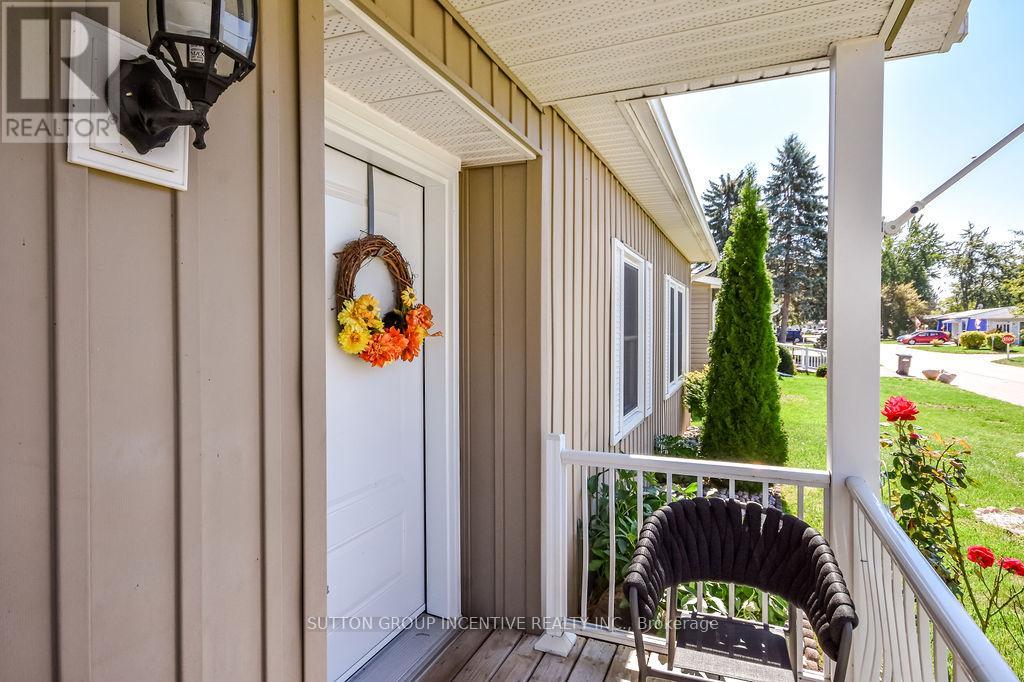Property at 118 LINDEN LANE image 5