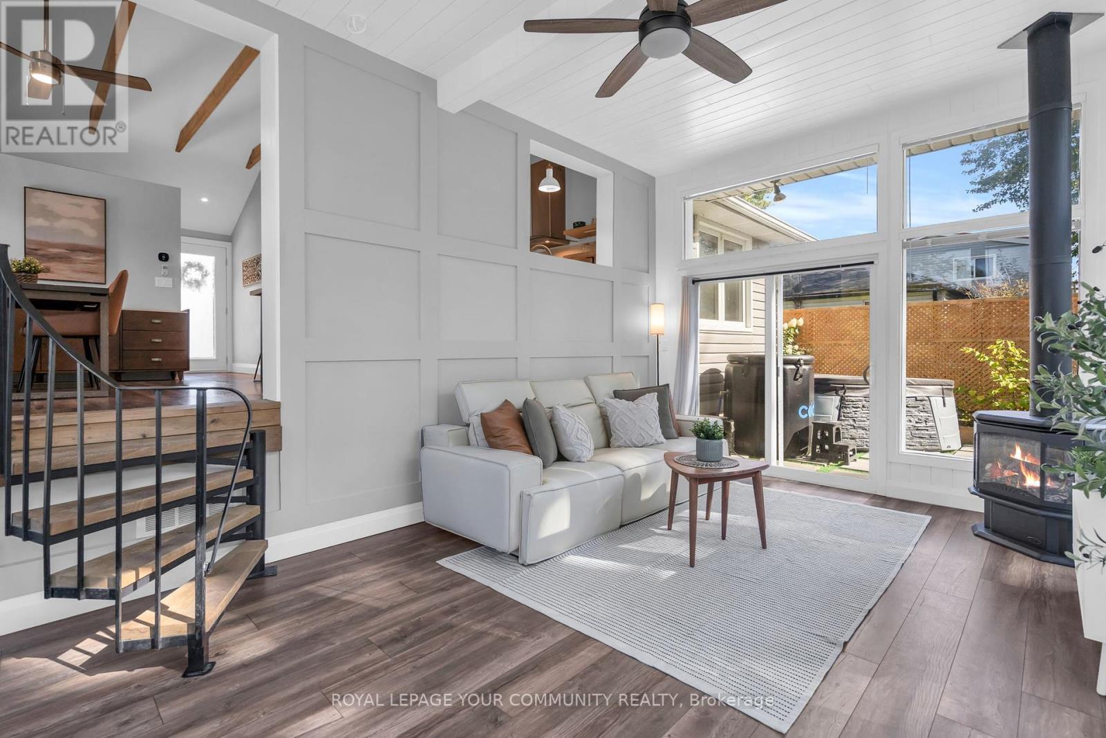 130 Woodfield Drive, Georgina (Pefferlaw), Ontario  L0E 1N0 - Photo 19 - N12409046