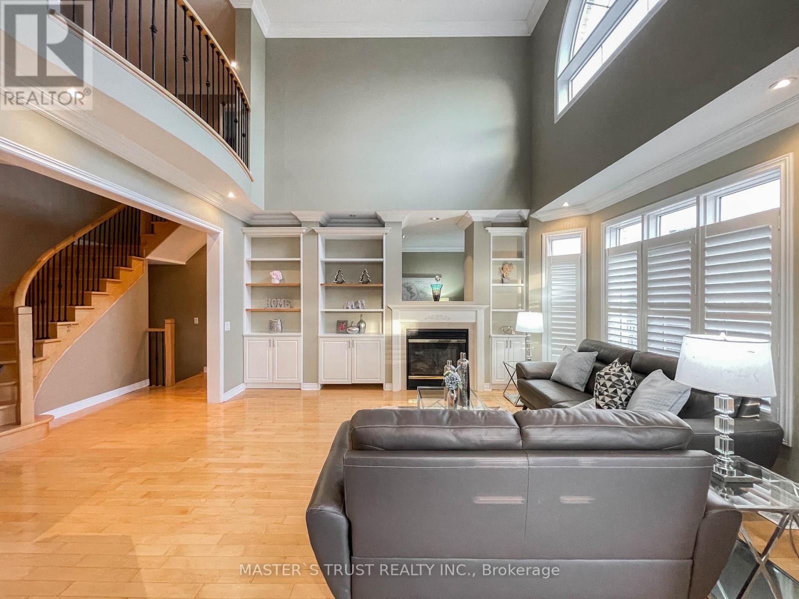 70 Brass Drive, Richmond Hill, Ontario  L4E 4T5 - Photo 24 - N12409093