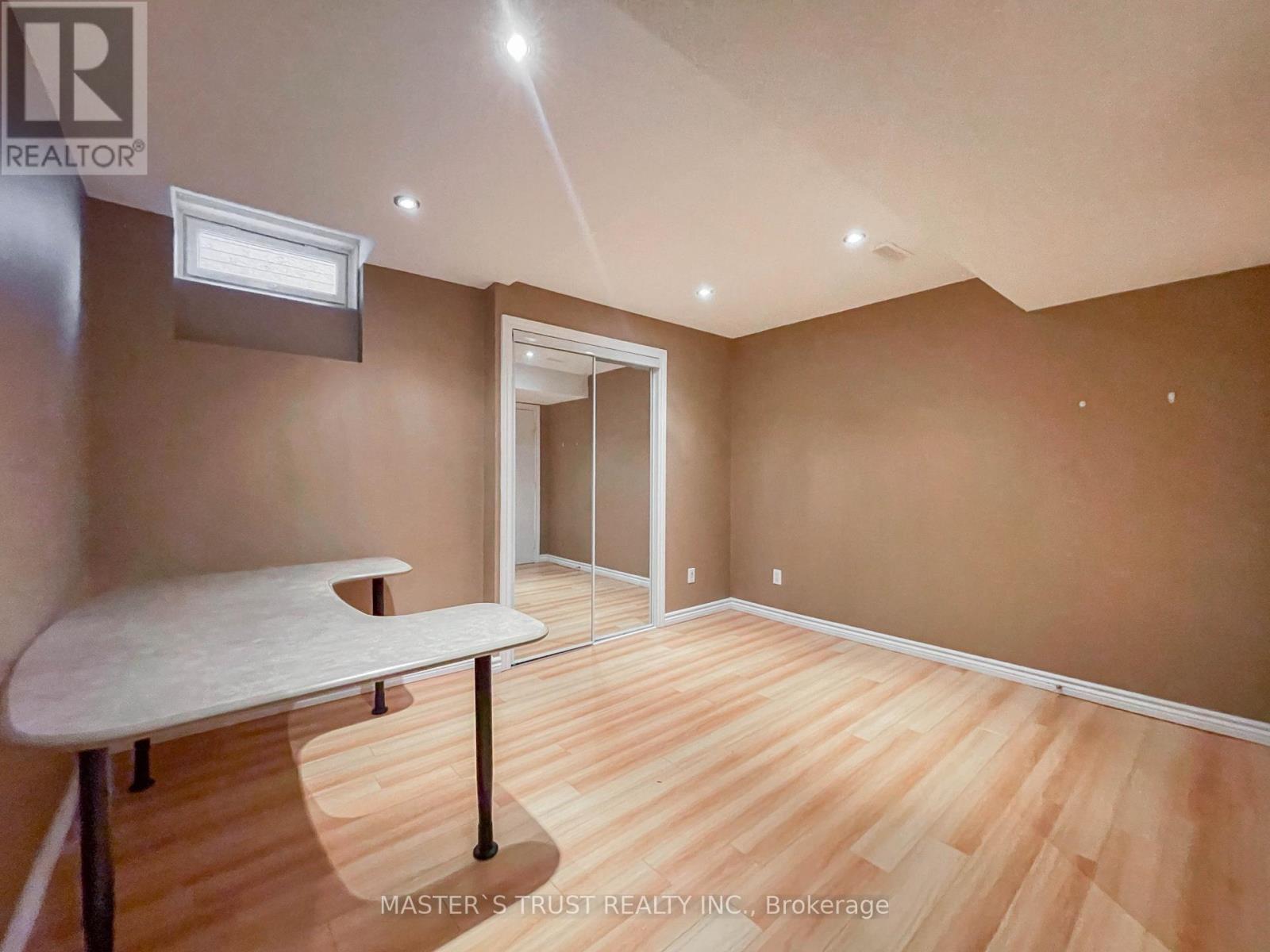 70 Brass Drive, Richmond Hill, Ontario  L4E 4T5 - Photo 28 - N12409093