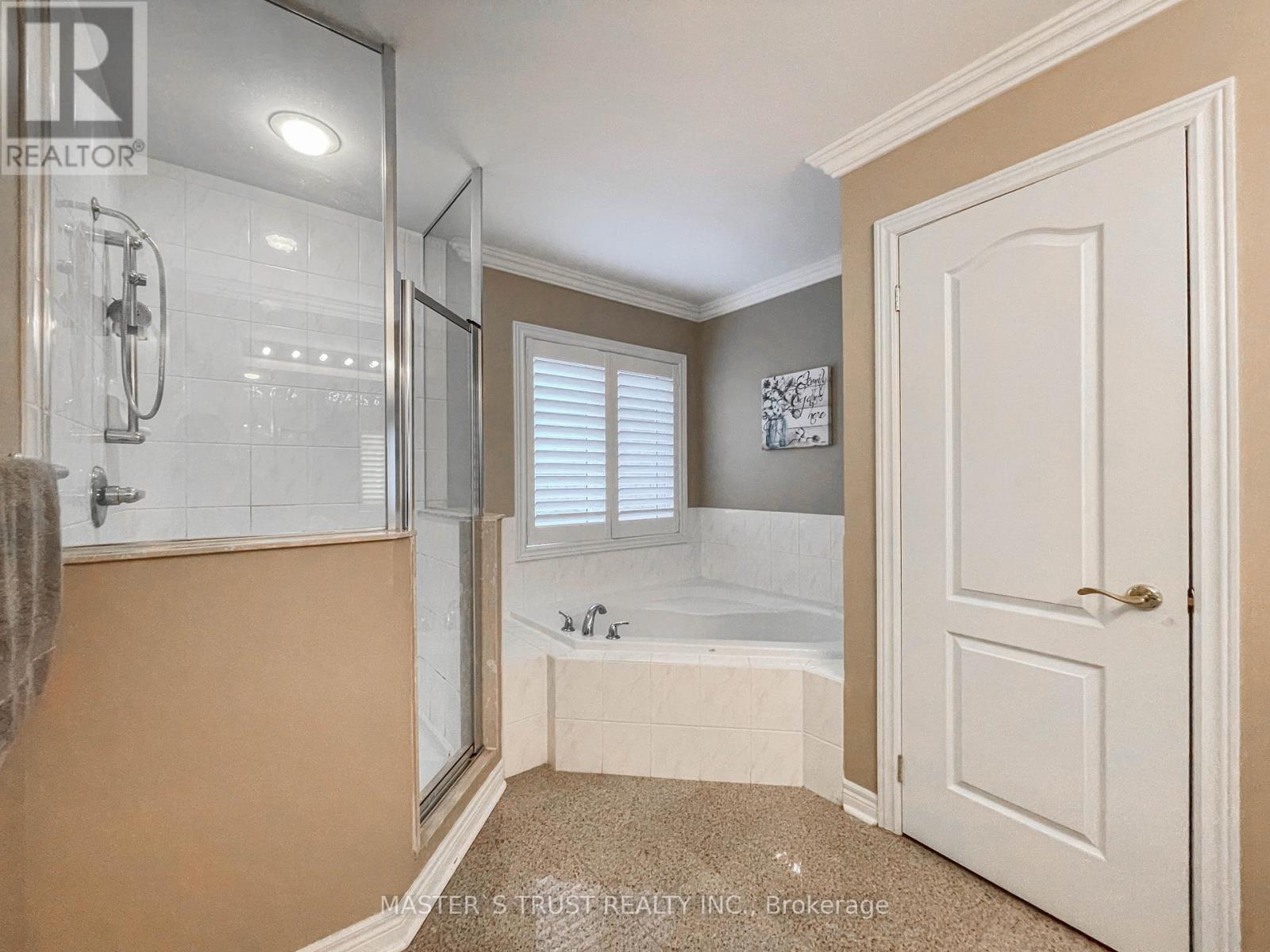 70 Brass Drive, Richmond Hill, Ontario  L4E 4T5 - Photo 40 - N12409093