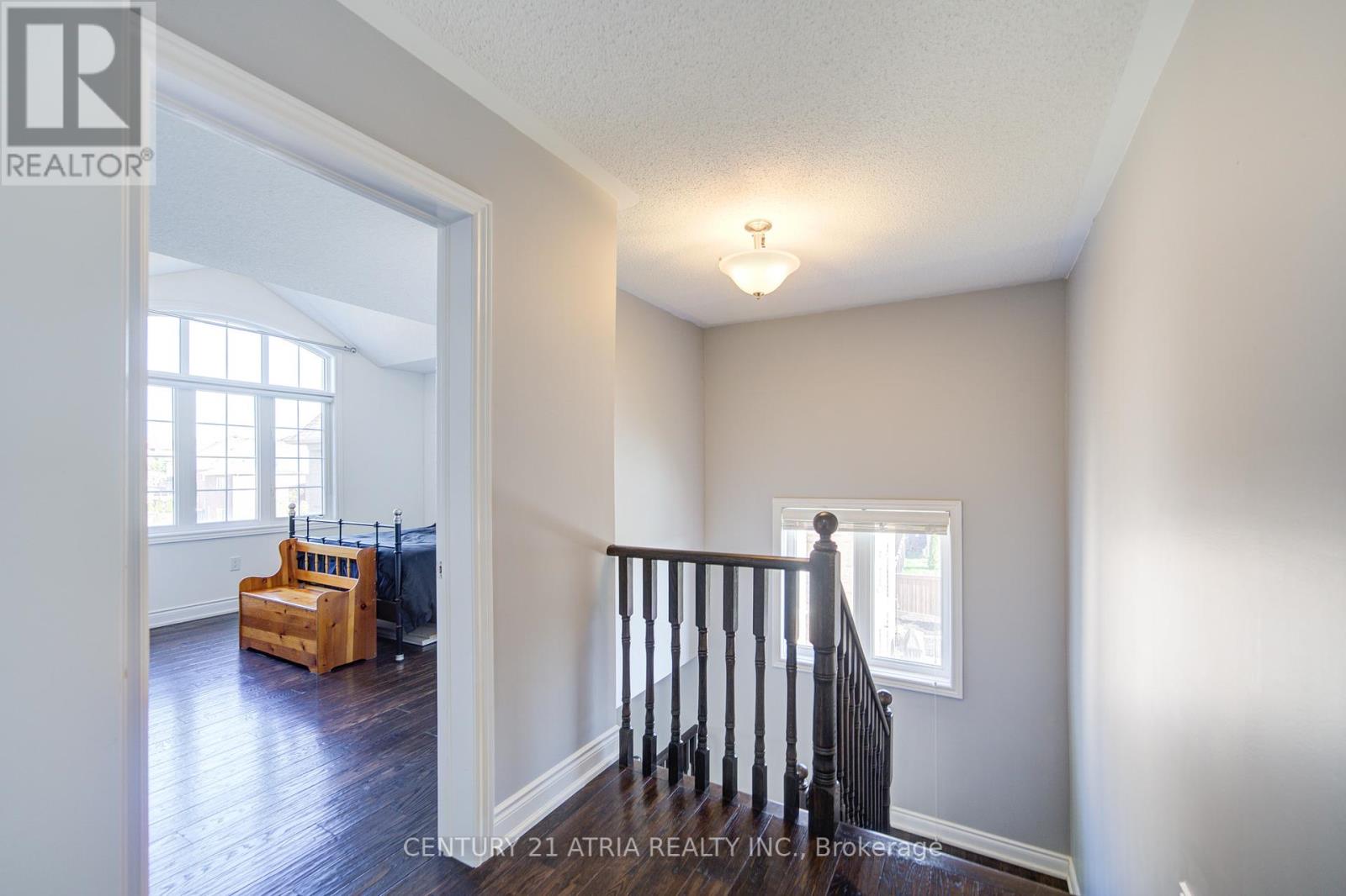 10 Gladys Rolling Avenue, East Gwillimbury, Ontario  L0G 1M0 - Photo 23 - N12409127