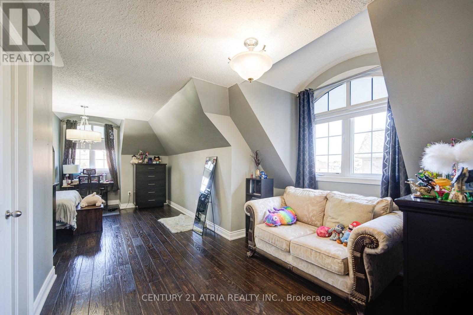 10 Gladys Rolling Avenue, East Gwillimbury, Ontario  L0G 1M0 - Photo 36 - N12409127