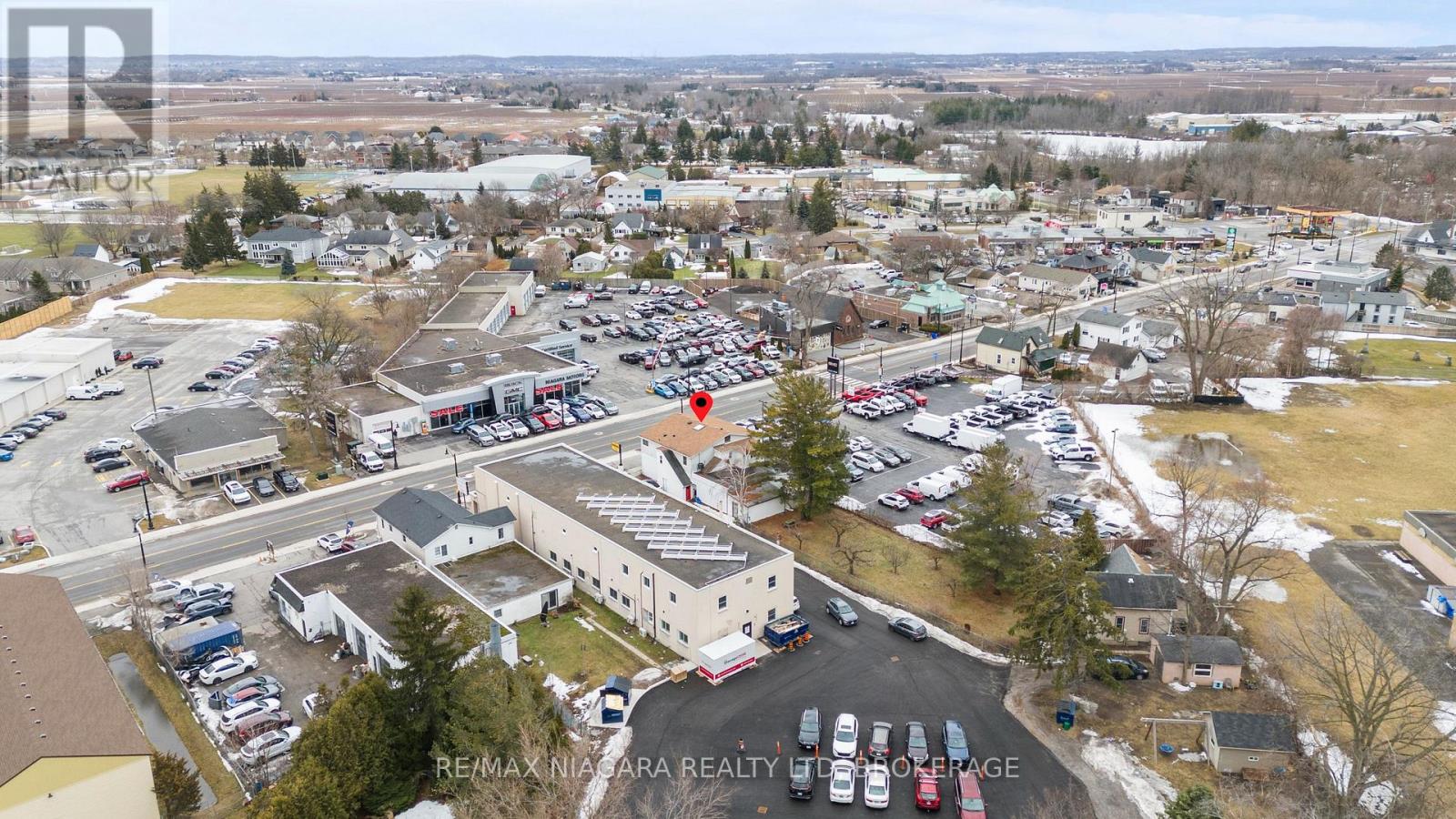 1530 Niagara Stone Road, Niagara-On-The-Lake, Ontario  L0S 1J0 - Photo 36 - X12394556