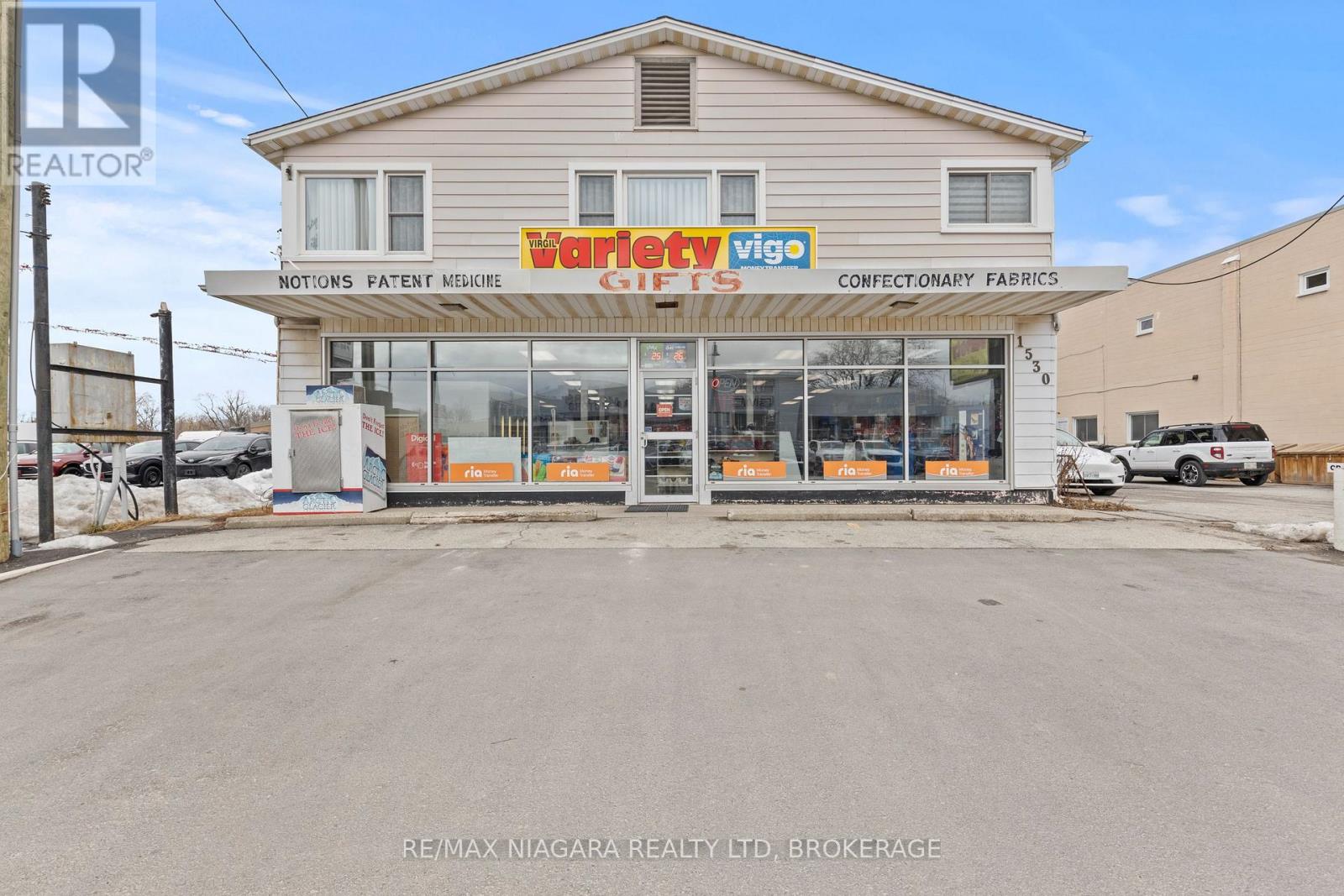 1530 Niagara Stone Road, Niagara-On-The-Lake, Ontario  L0S 1J0 - Photo 3 - X12394556