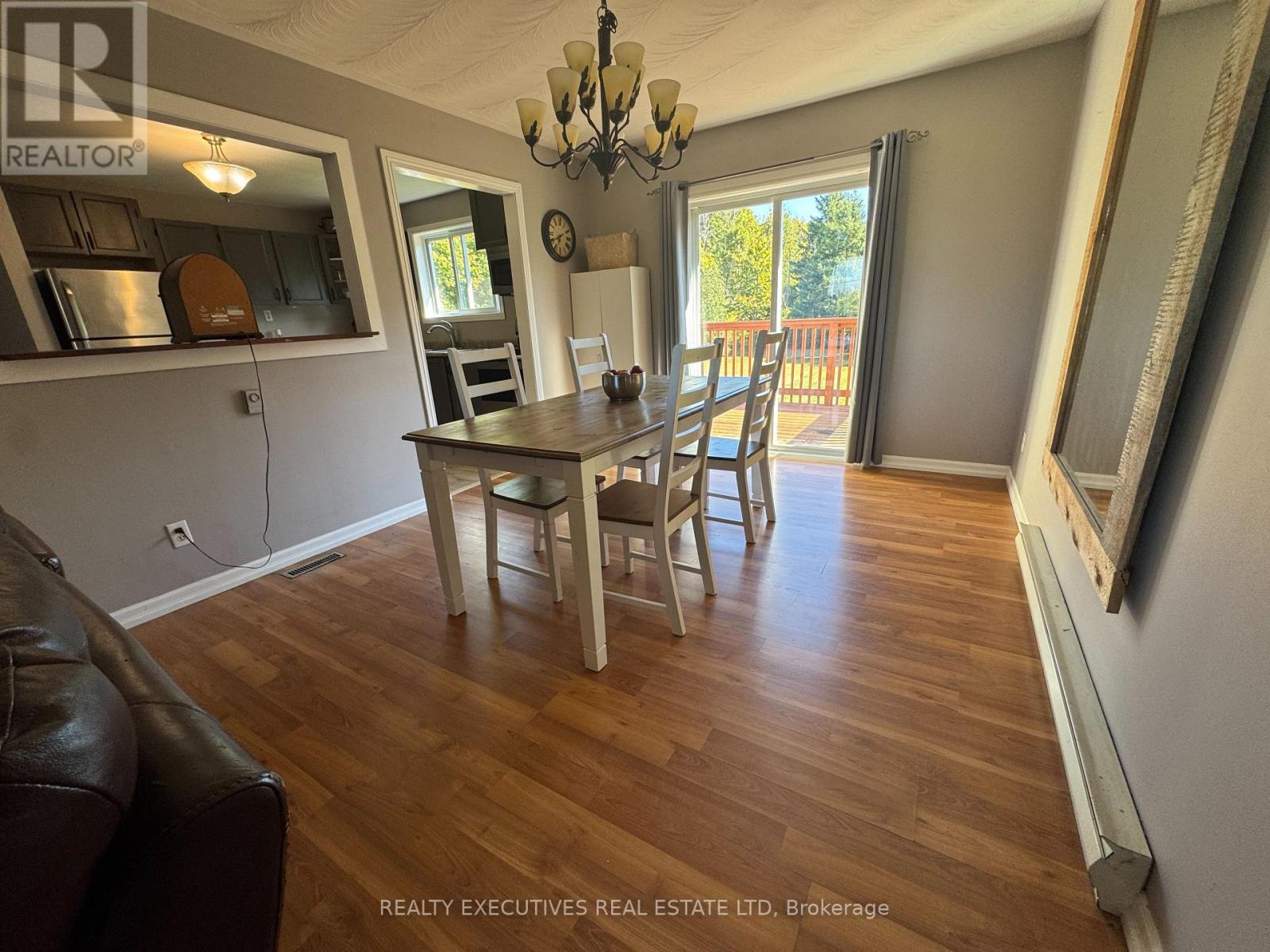 166 Best Road Ne, Drummond/north Elmsley, Ontario  K7A 4S4 - Photo 22 - X12409265