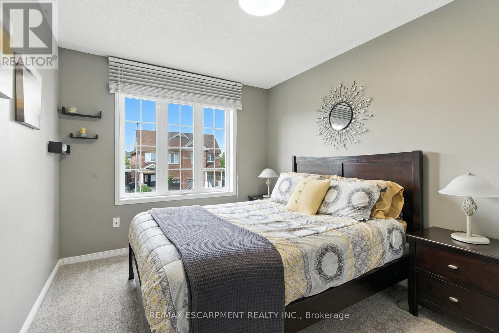 3856 Skyview Street, Mississauga, Ontario  L5M 8A1 - Photo 26 - W12408972