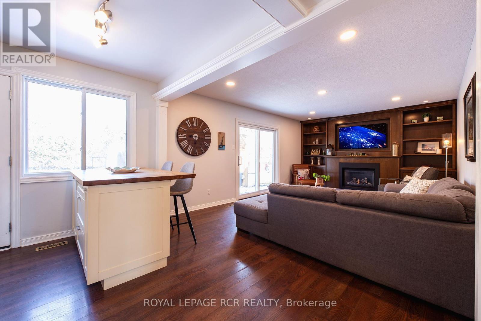 35 Elm Avenue, Orangeville, Ontario  L9W 3G3 - Photo 14 - W12409031