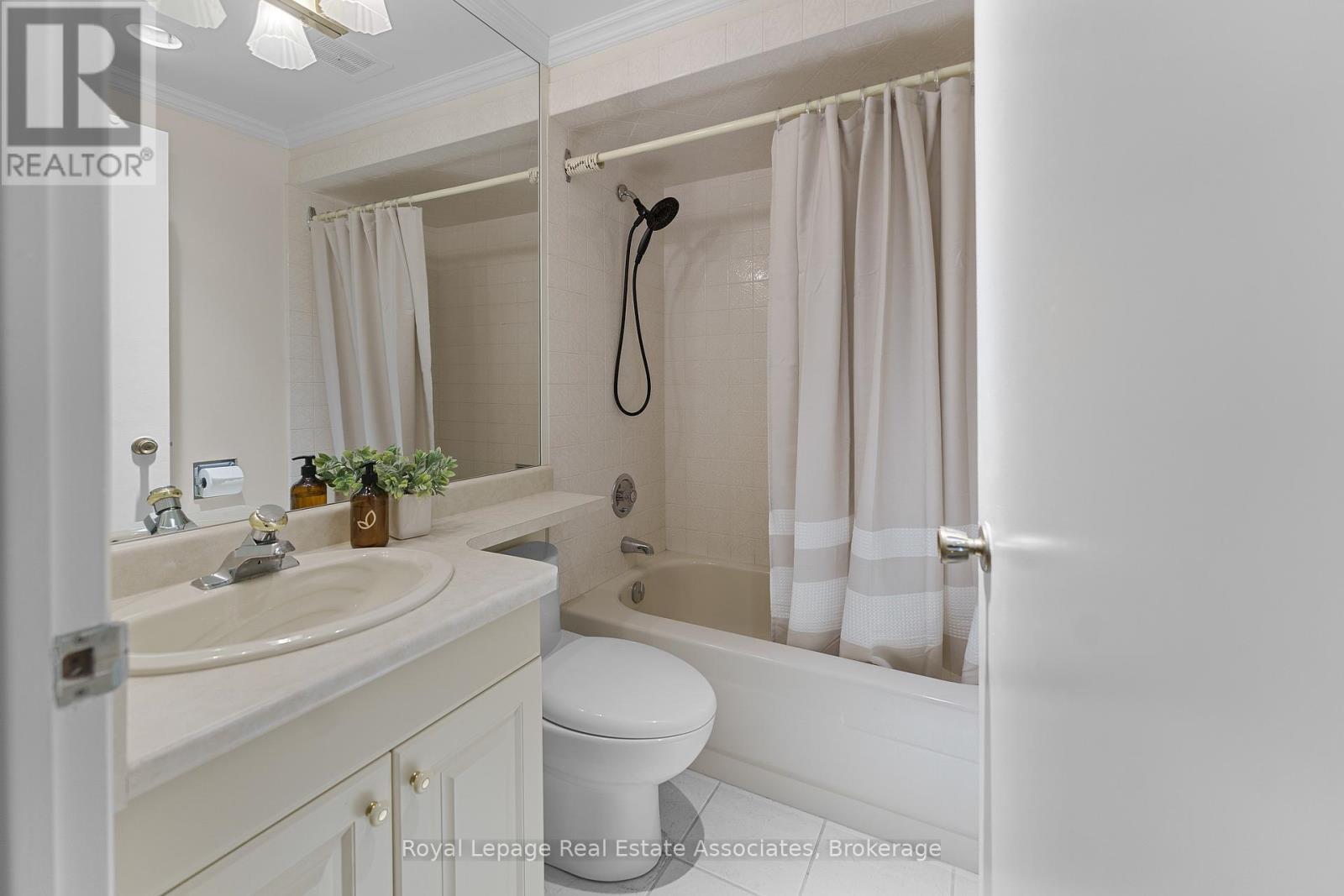 15633 Kennedy Road, Caledon, Ontario  L7C 2H7 - Photo 30 - W12409121
