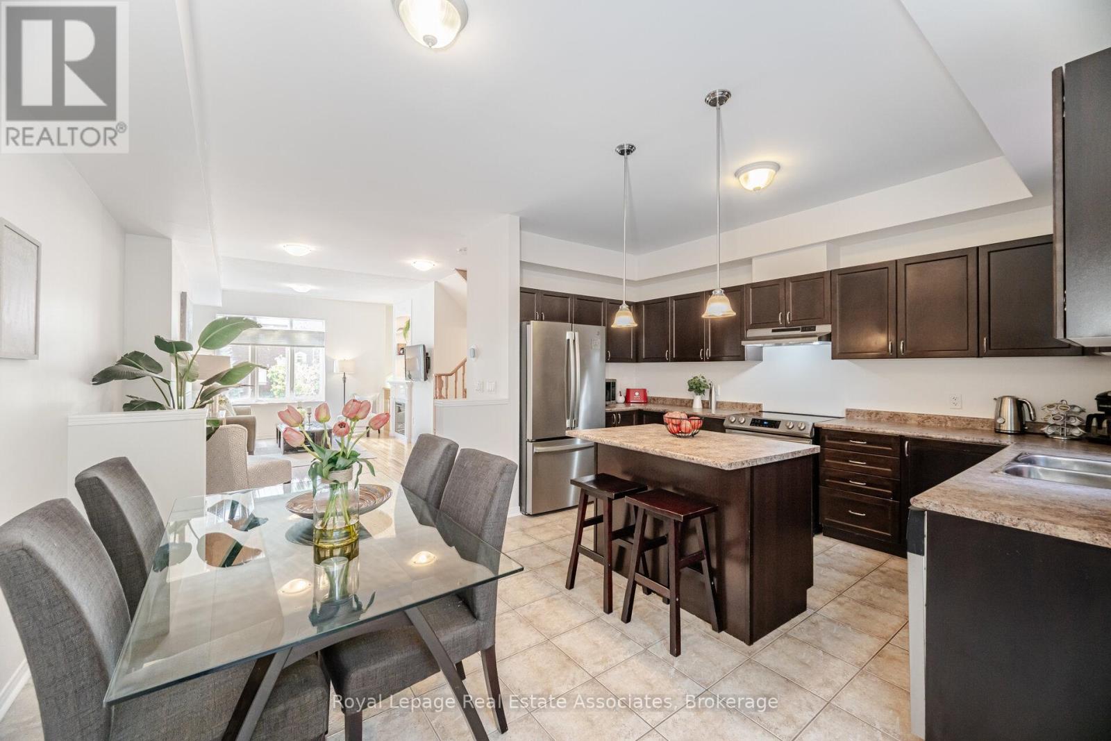 3207 Joel Kerbel Place, Mississauga, Ontario  L4Y 0B1 - Photo 10 - W12409142