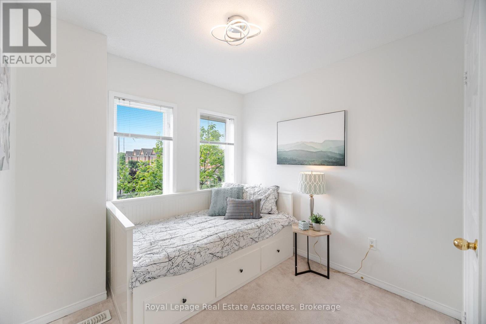 3207 Joel Kerbel Place, Mississauga, Ontario  L4Y 0B1 - Photo 22 - W12409142