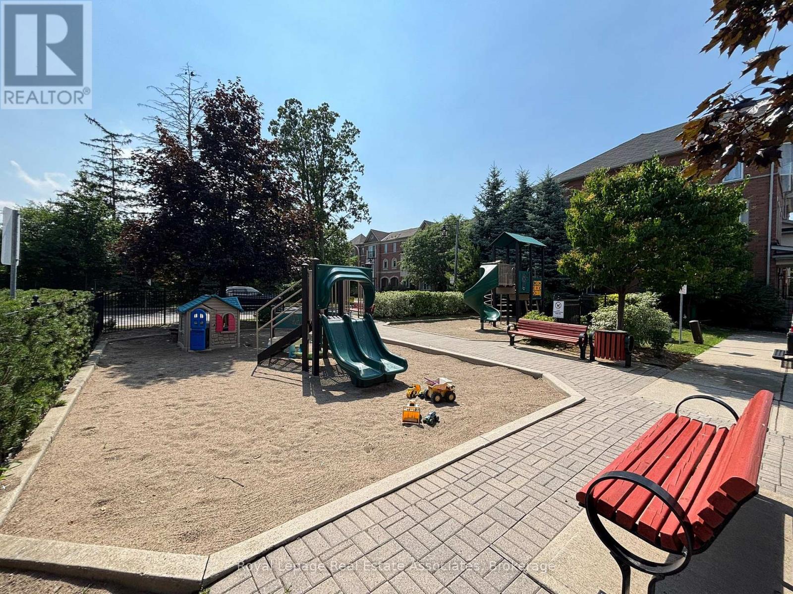 3207 Joel Kerbel Place, Mississauga, Ontario  L4Y 0B1 - Photo 37 - W12409142