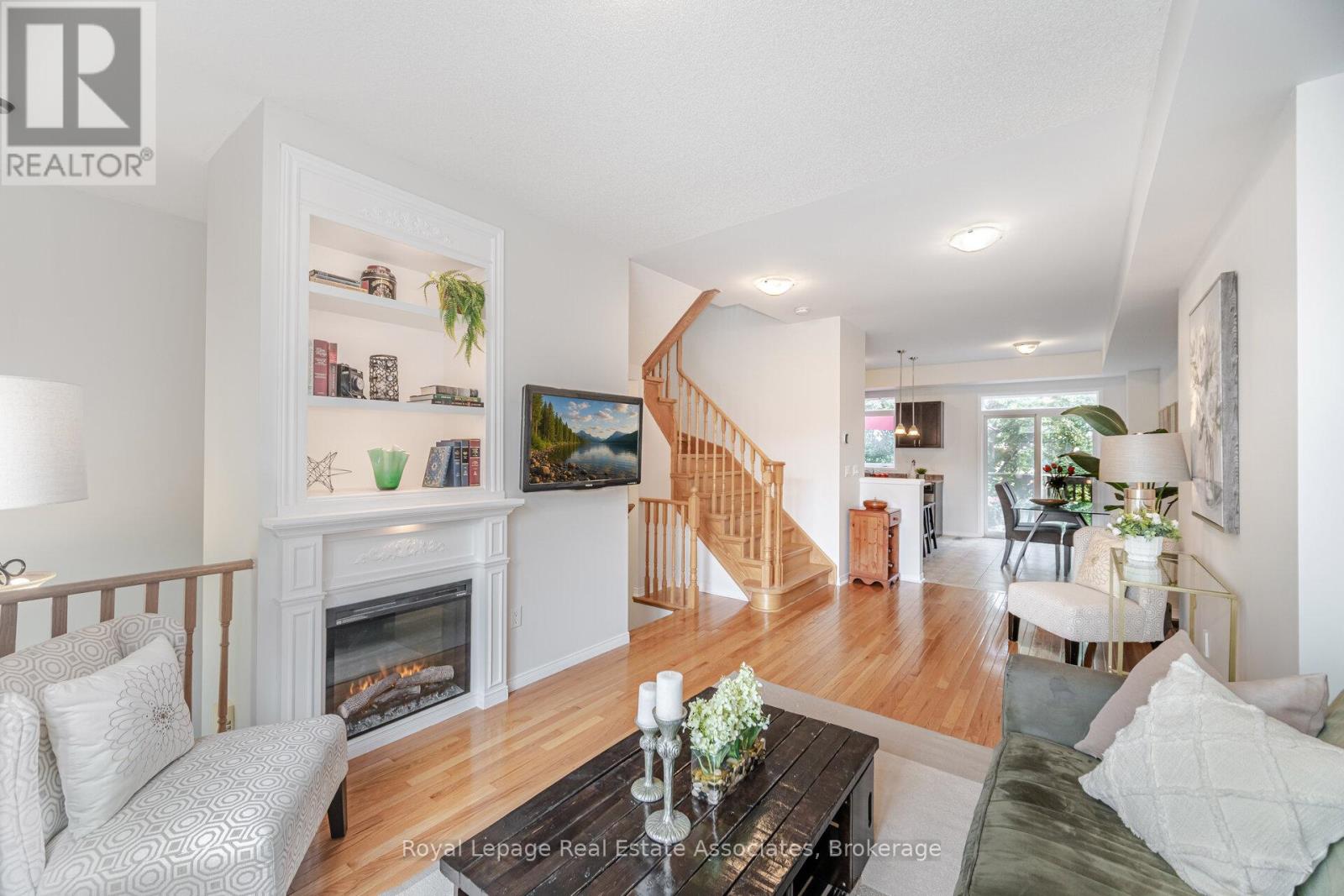 3207 Joel Kerbel Place, Mississauga, Ontario  L4Y 0B1 - Photo 8 - W12409142
