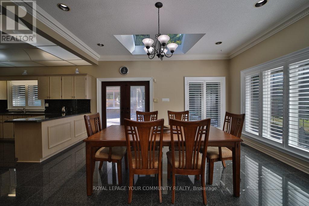 8339 Finnerty Side Road, Caledon, Ontario  L0N 1E0 - Photo 21 - W12375622