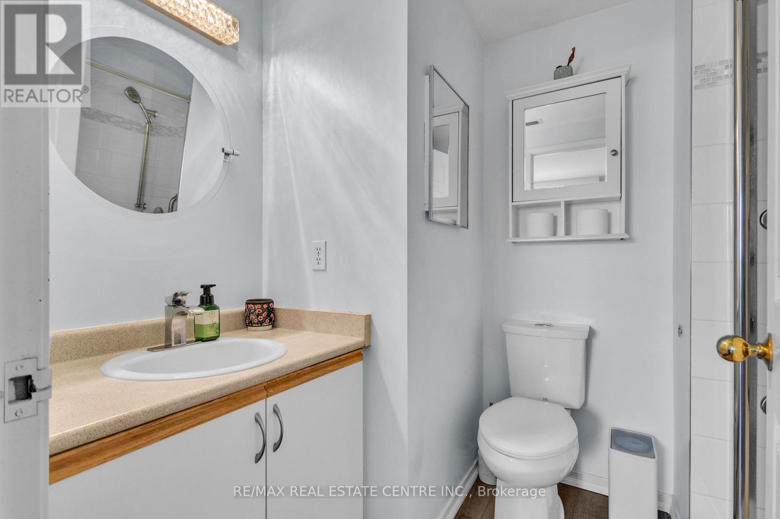 202 - 105 Bagot Street, Guelph, Ontario  N1H 8H4 - Photo 26 - X12408909