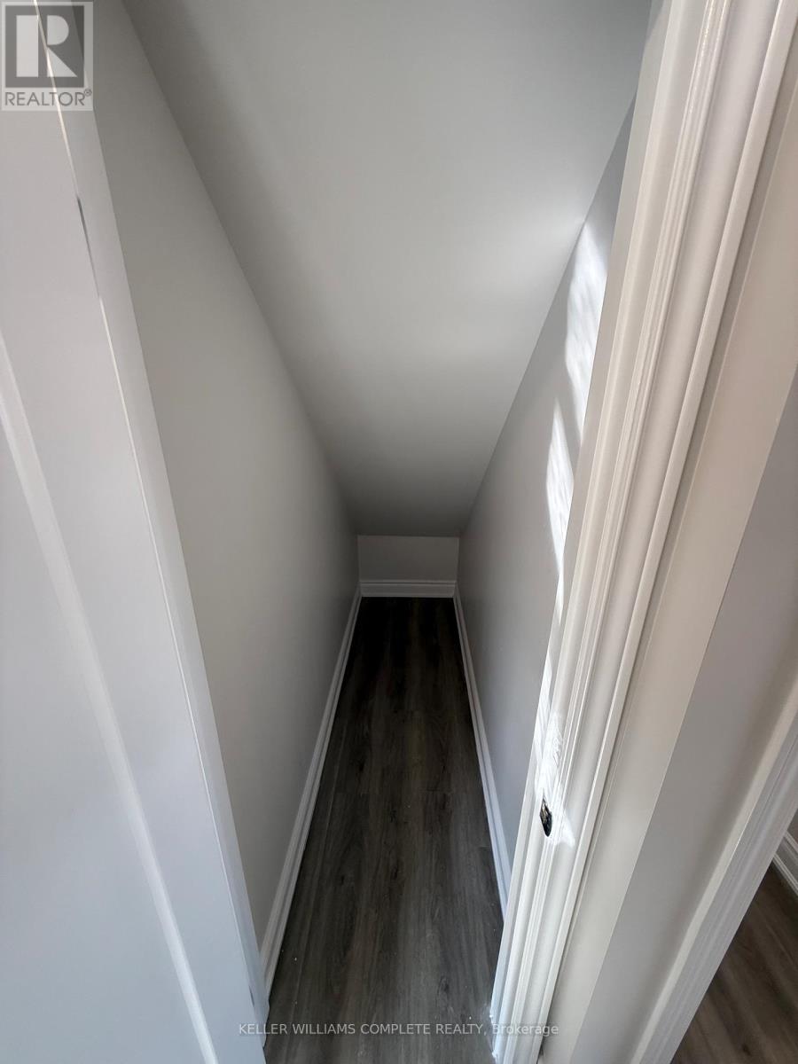 Upper & Attic - 187 Stirton Street, Hamilton, Ontario  L8L 6G7 - Photo 18 - X12408989