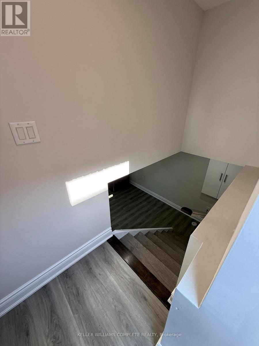 Lower - 187 Stirton Street, Hamilton, Ontario  L8L 6G7 - Photo 3 - X12408997