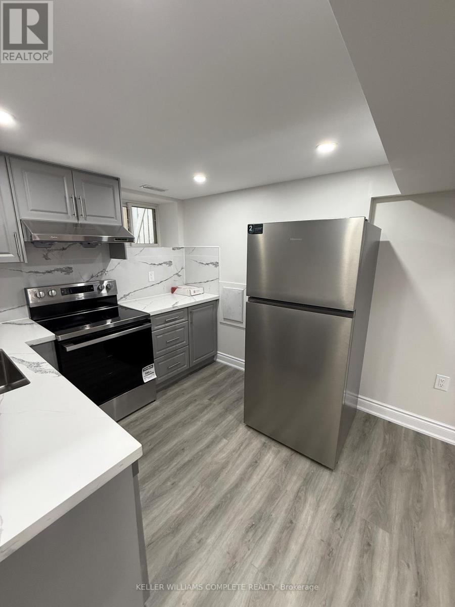 Lower - 187 Stirton Street, Hamilton, Ontario  L8L 6G7 - Photo 8 - X12408997