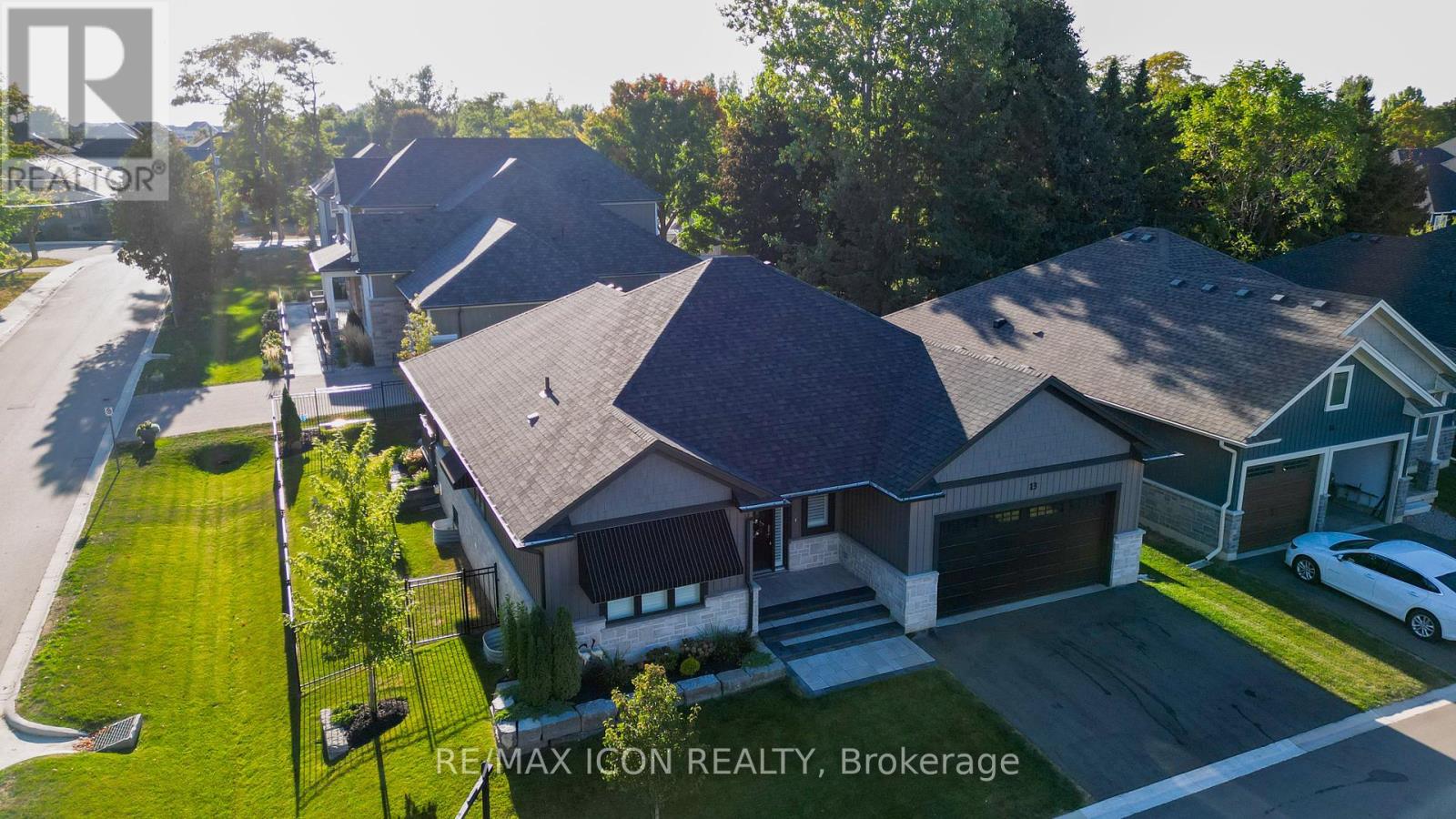 13 - 68 Cedar Street, Brant (Paris), Ontario  N3L 0L4 - Photo 42 - X12409006