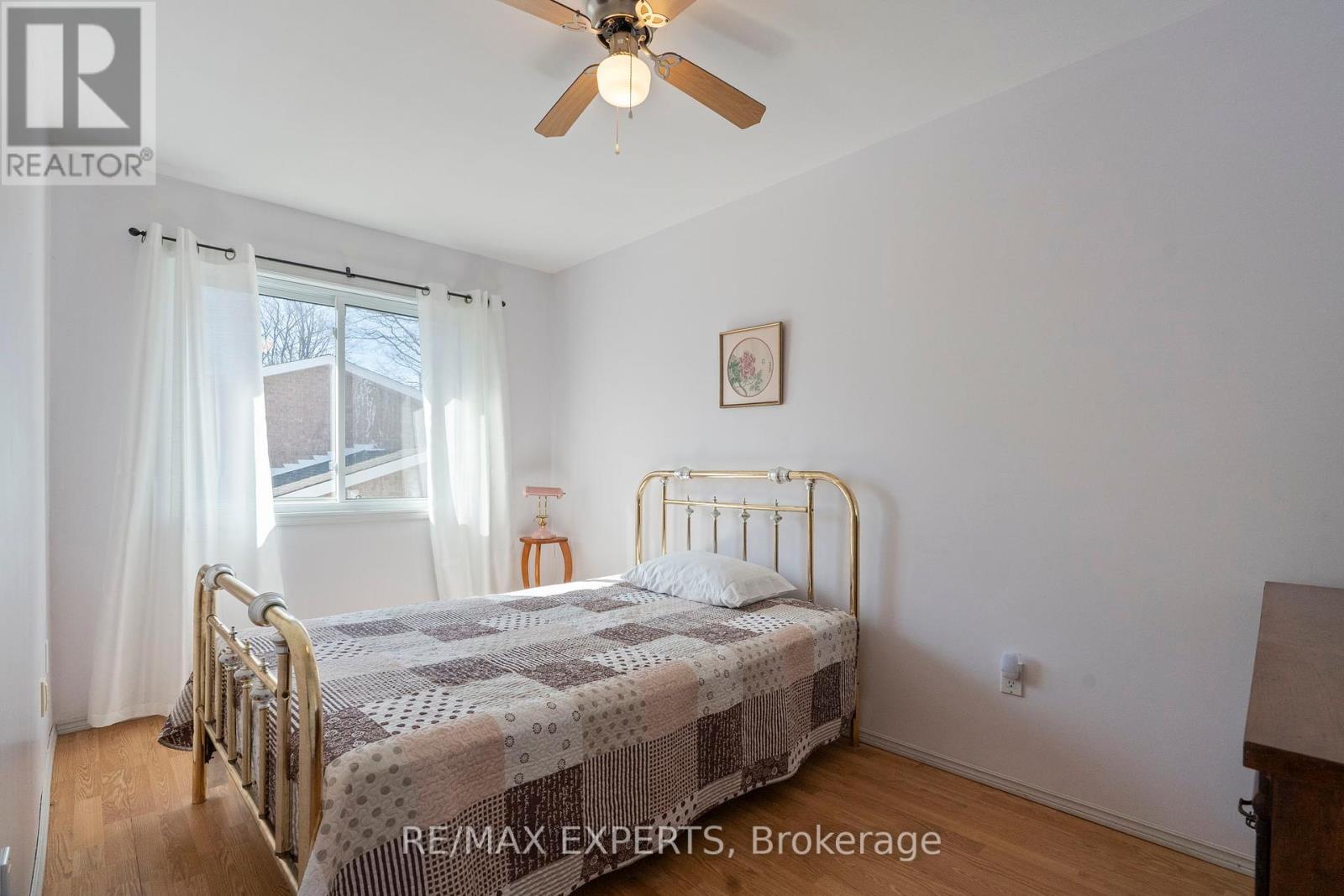 632 Bannister Drive, South Bruce Peninsula, Ontario  N0H 2G0 - Photo 17 - X12409075