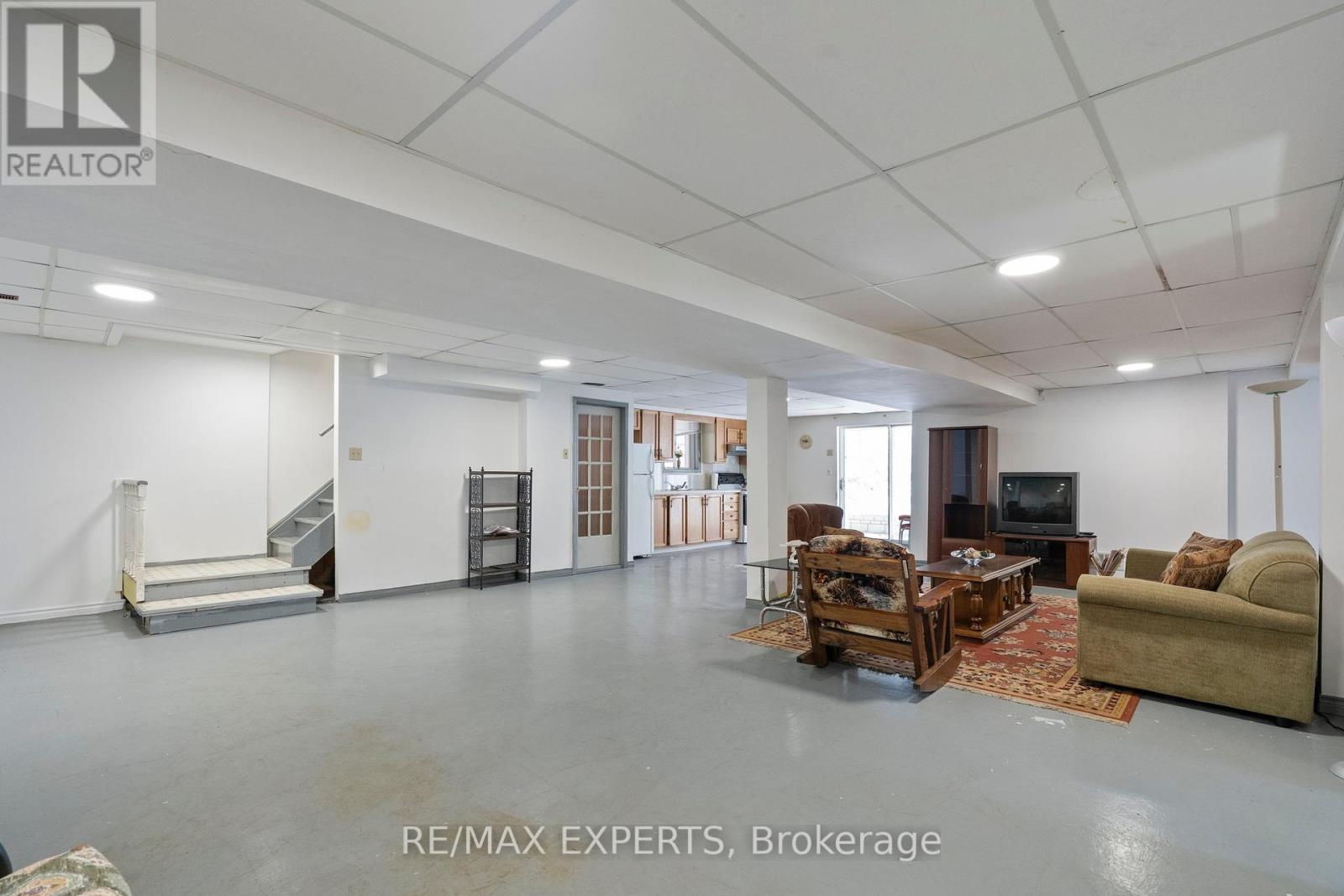 632 Bannister Drive, South Bruce Peninsula, Ontario  N0H 2G0 - Photo 21 - X12409075