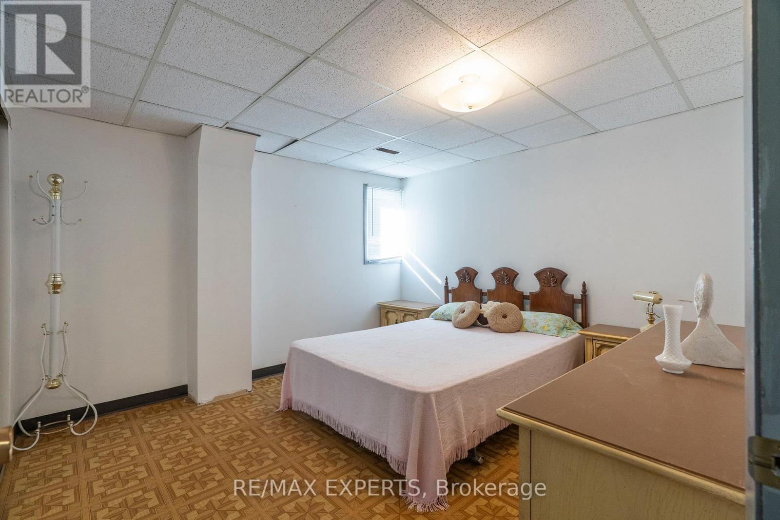 632 Bannister Drive, South Bruce Peninsula, Ontario  N0H 2G0 - Photo 25 - X12409075