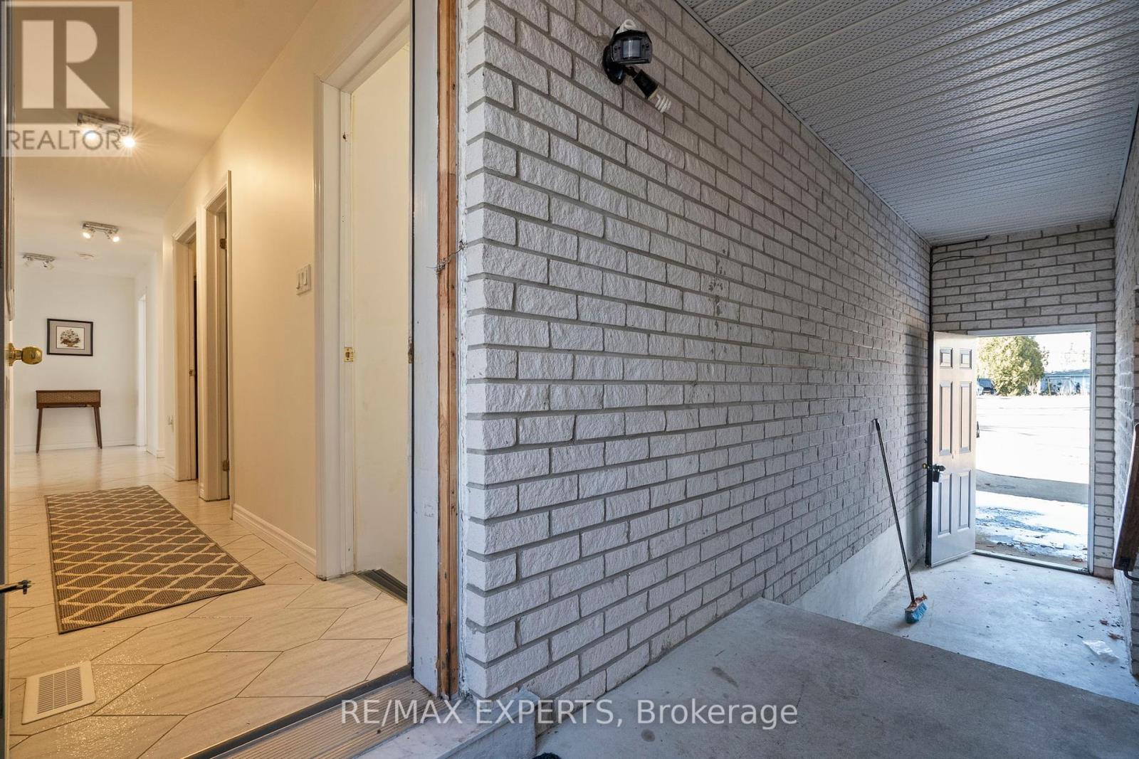 632 Bannister Drive, South Bruce Peninsula, Ontario  N0H 2G0 - Photo 30 - X12409075