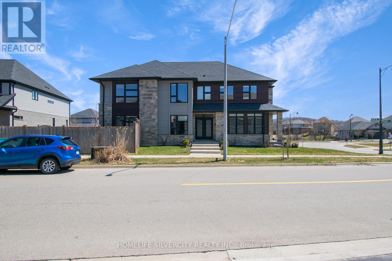 556 MAYAPPLE STREET, Waterloo, Ontario